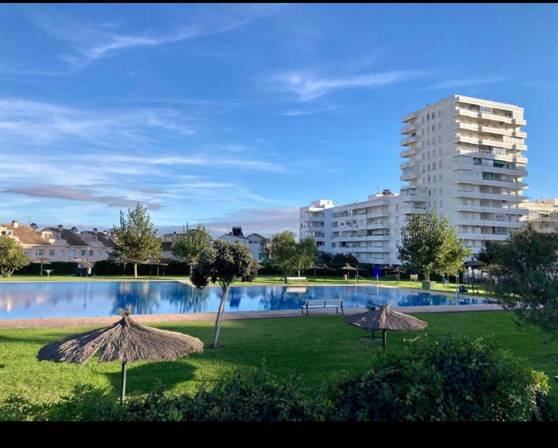 Frente Al Mar, Preciosas Vistas, Piscinas , Valdelagrana Apartment El Puerto de Santa Maria Exterior photo